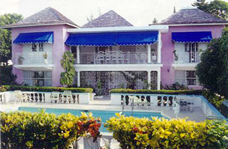 Pink Hibiscus Villa - Guest Houses